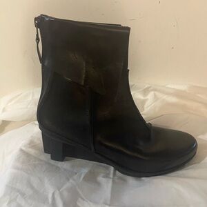 Trippin Back Zip Ankle Boot